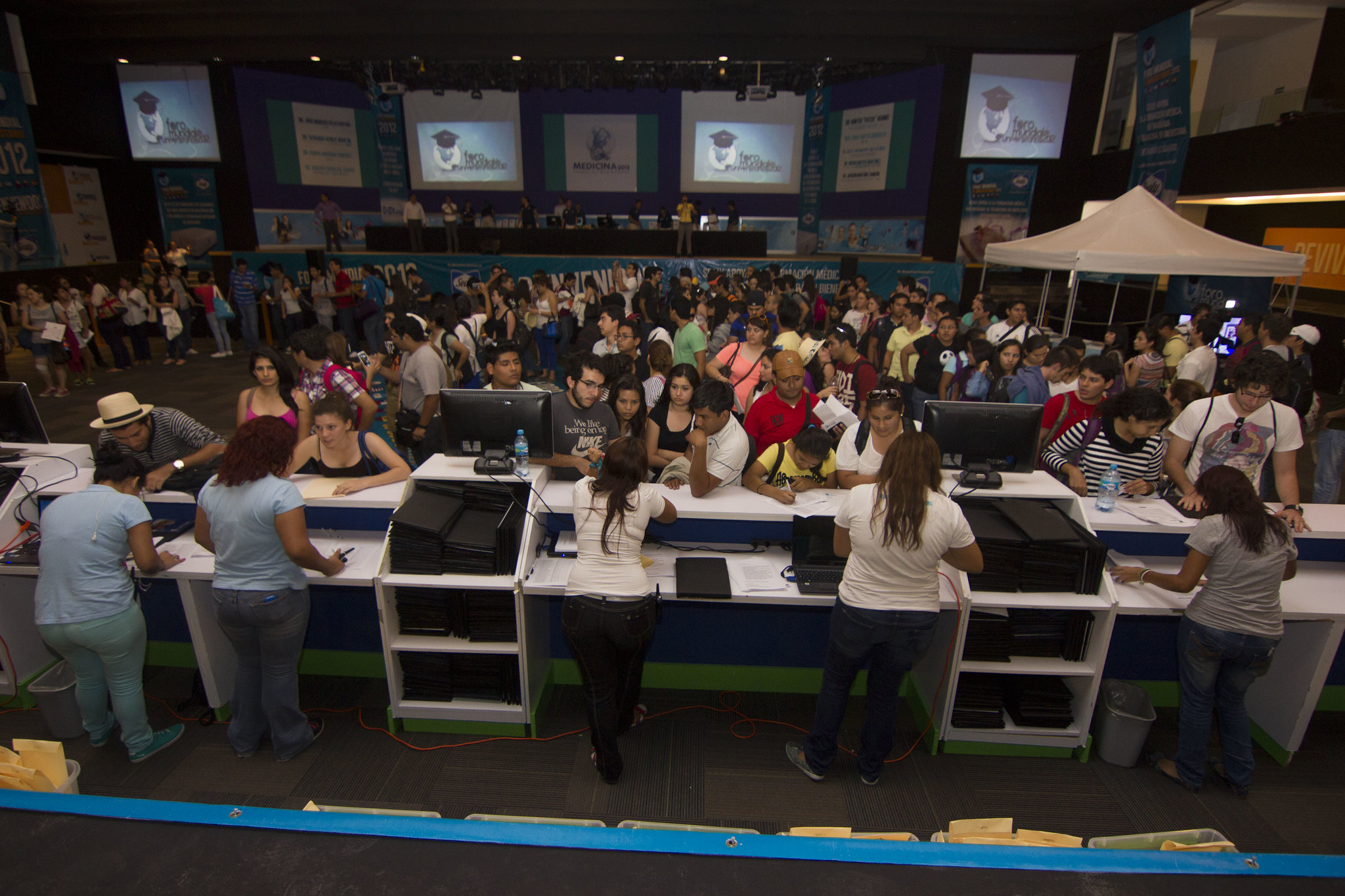 Foro Mundial de Universitarios 2024: Un Encuentro Educativo y Enérgico en las Maravillas de Cancún